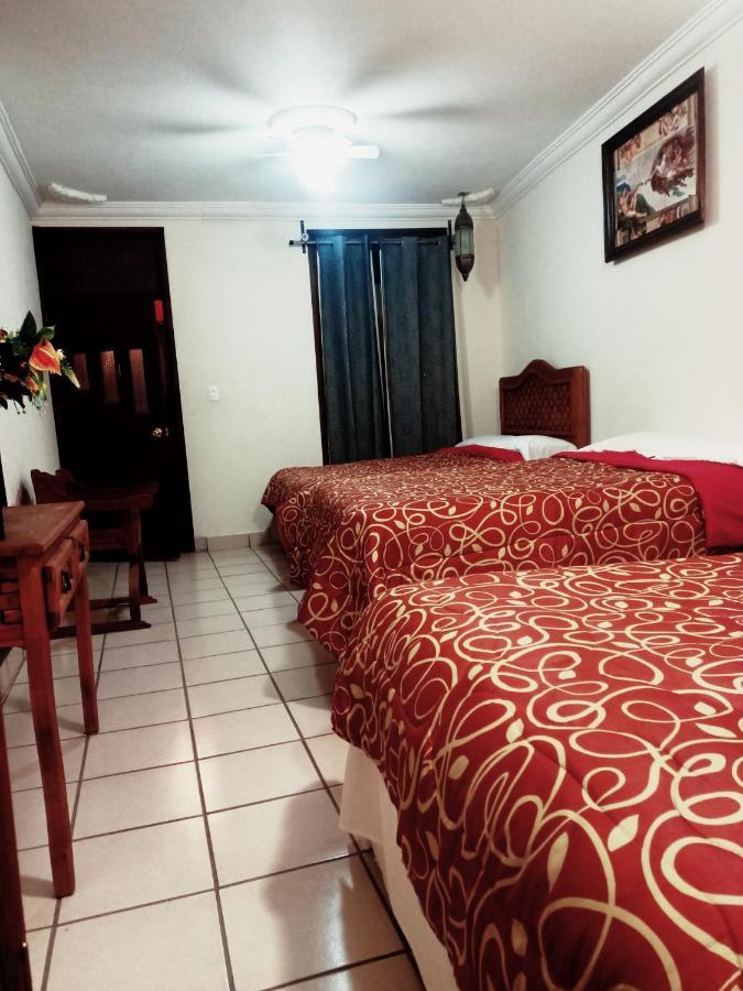 Hotel Posada De La Conspiracion Dolores Hidalgo Bagian luar foto